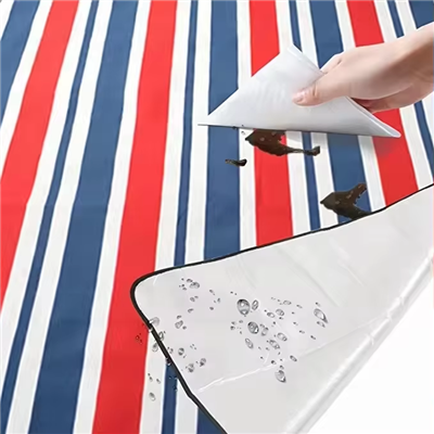 Подлога за пикник у затвореном простору